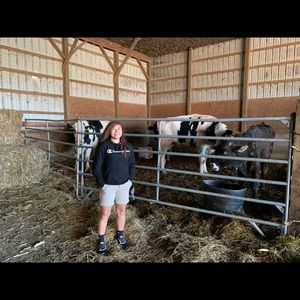 Meet your Posher, Kim